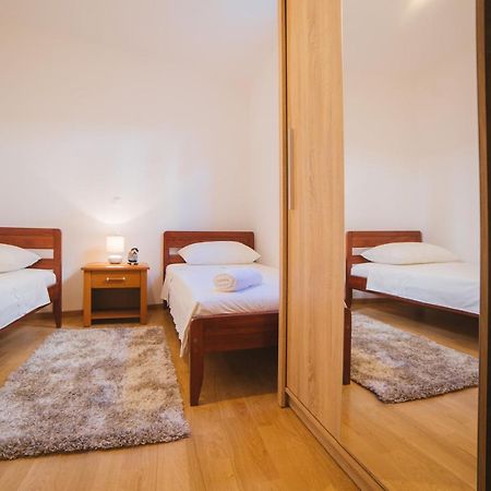 City Center Lux Apartment "Tonci" Omiš Esterno foto