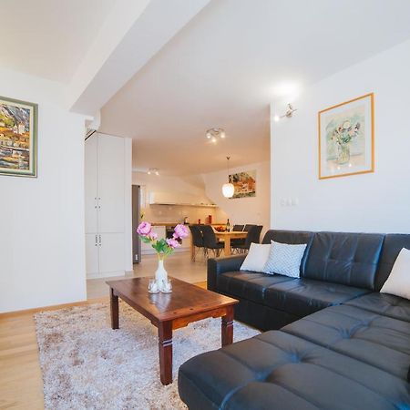 City Center Lux Apartment "Tonci" Omiš Esterno foto